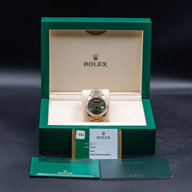 Rolex Day-Date 40 228235 Image 7